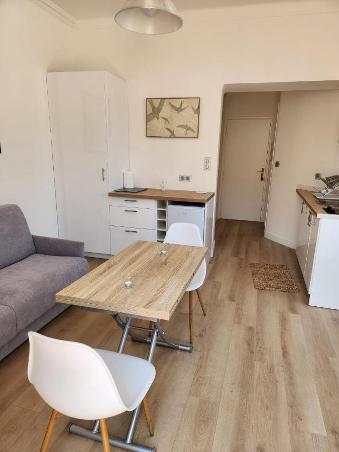 Amazing - Grande Terrasse - Coeur De - Wifi - Ac Apartment